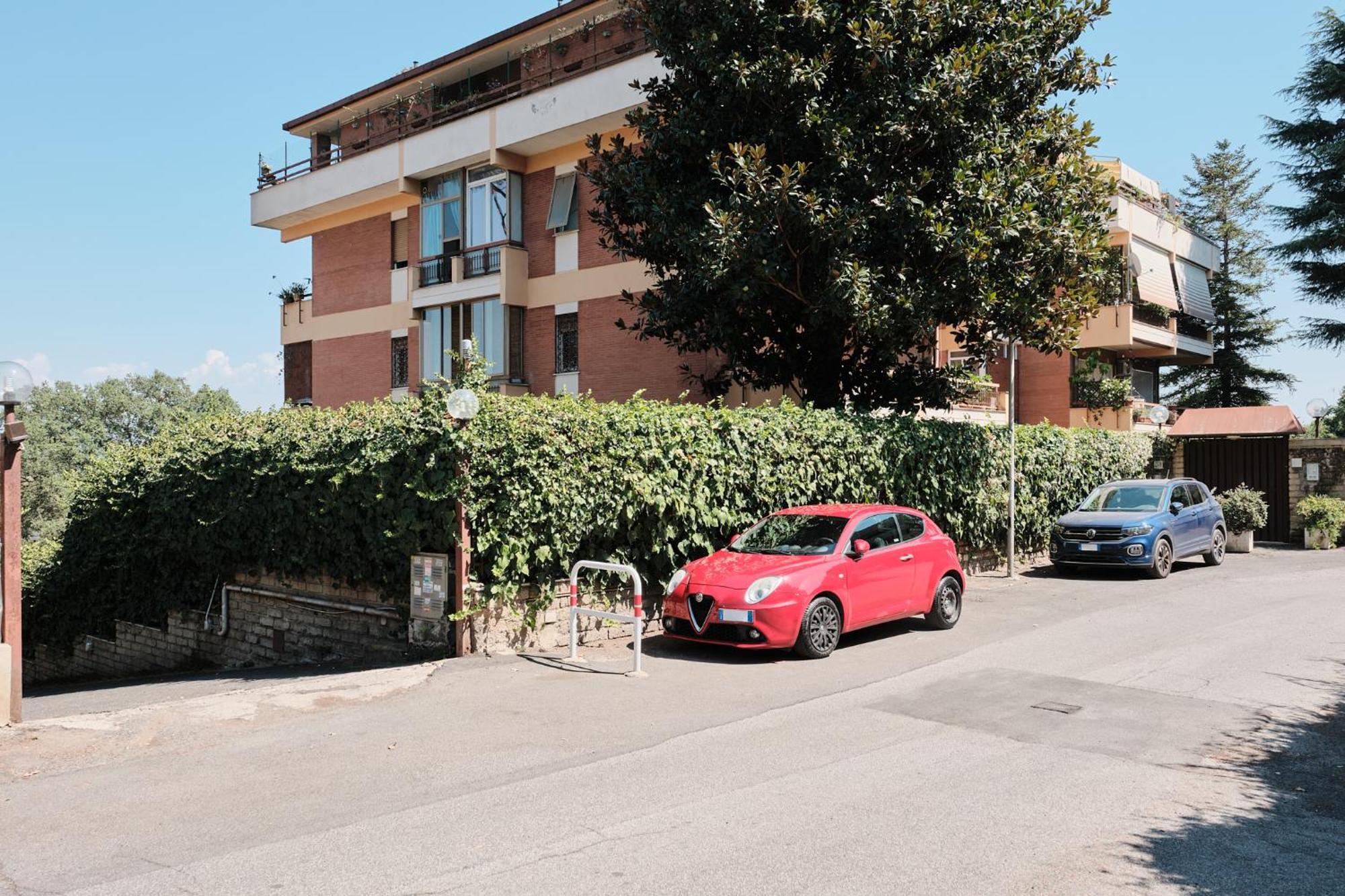 Due Con Vista A - Zona Cassia Apartment Rom