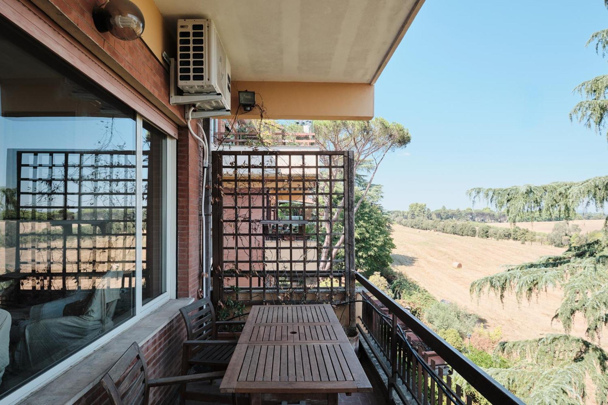 Due Con Vista A - Zona Cassia Apartment *